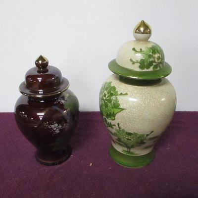 Lot 117 - Ginger Jar Vase With Lid Porcelain 