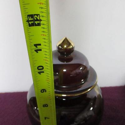 Lot 117 - Ginger Jar Vase With Lid Porcelain 