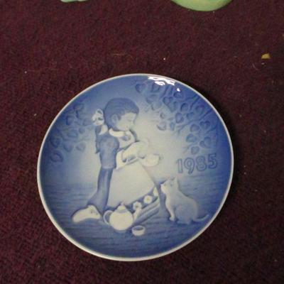 Lot 122 - Porcelain/Ceramic Home Decor 