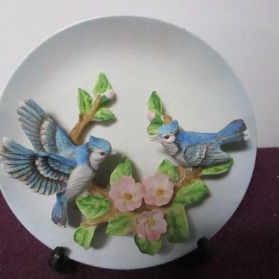 Lot 123 - Porcelain/Ceramic Home Decor