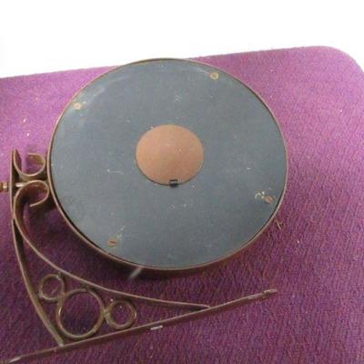 Lot 131 - Decorative Items