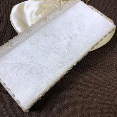 Lot #08 2 - purses : White Satan and clear bead work