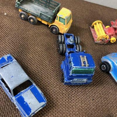 Lot #14 Vintage hot wheel cars, 9 items