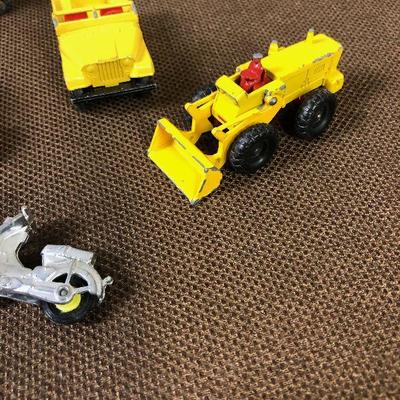 Lot #14 Vintage hot wheel cars, 9 items