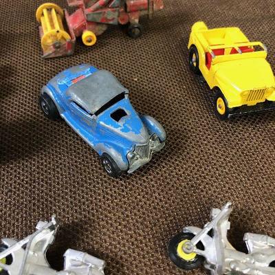 Lot #14 Vintage hot wheel cars, 9 items