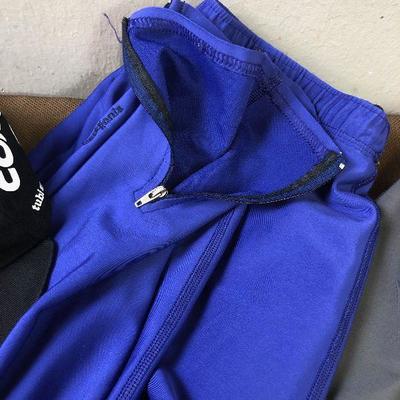 Lot #32 2 pair of men's BAYSLAYER Ridding / cycling  