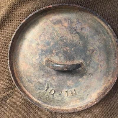 Lot # 121 Cast Iron Dutch Oven Lid 10" 