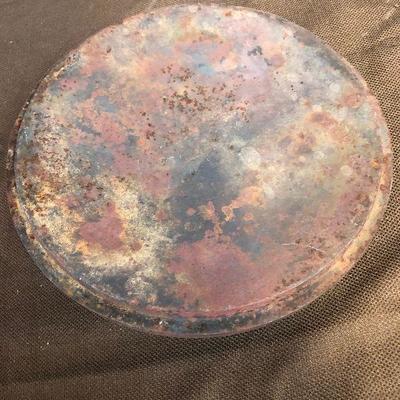 Lot # 121 Cast Iron Dutch Oven Lid 10" 