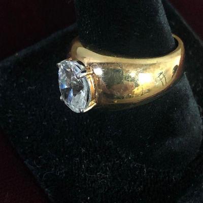 Lot #133 Cigar Band Ladies Ring Semi precious Stone Oval FauxDiamond 
