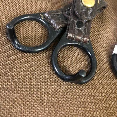Lot # 191 2 retainer rings and 2 Billy club rings 