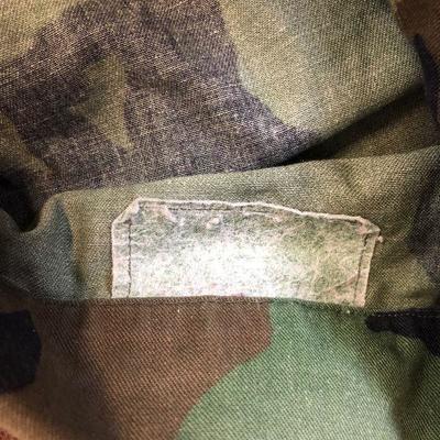 Lot # 199 Men's BDU Woodland Camo Shirt 