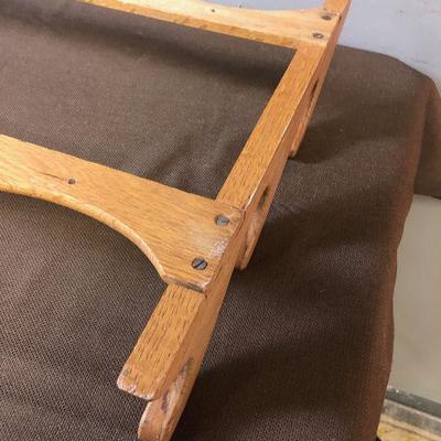 Lot # 209 Oak Gun Rack Wood