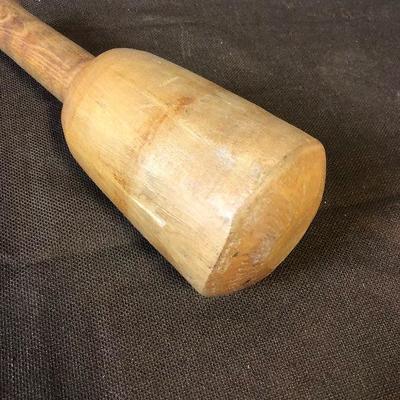 Lot # 217 Wooden Club - interesting 