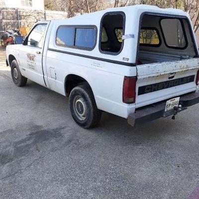 CLASSIC 91  CHEVY S-10     LOW RESERVE!!!!!