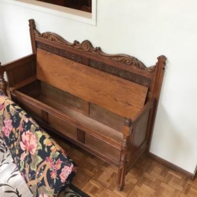 E-101 Antique Bench 