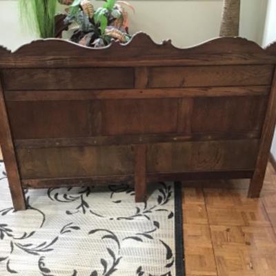 E-101 Antique Bench 