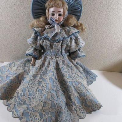 23" Antique Leather Body Doll Fixer Upper Or Repair with Horshoe 377 