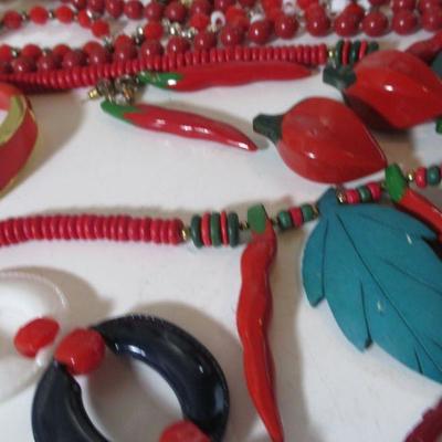 Large vintage to Now Lot of Fashion Costume Jewelry All Wear 