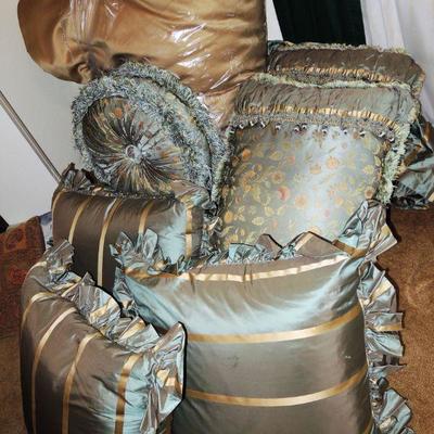 Custom-made KING BEDDING Set