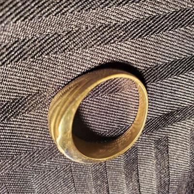 Mens Ring sz 9