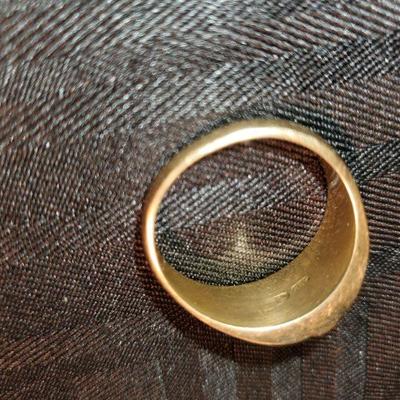 Mens Ring sz 9