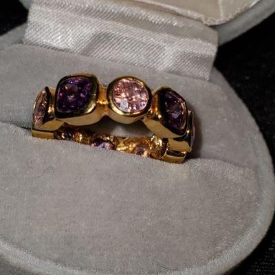 Size 7 Gold Tone ring