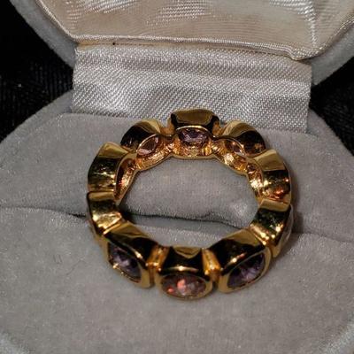 Size 7 Gold Tone ring