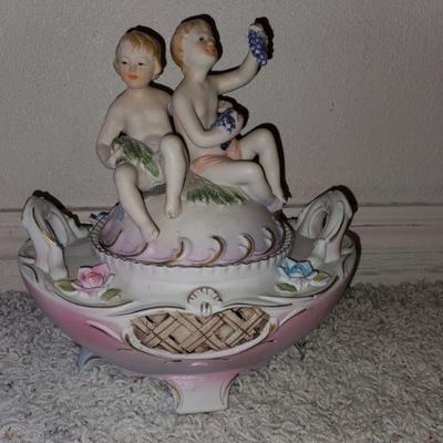Lefton Genie Style Dish