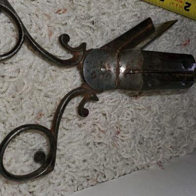 Antique Wick Cutter