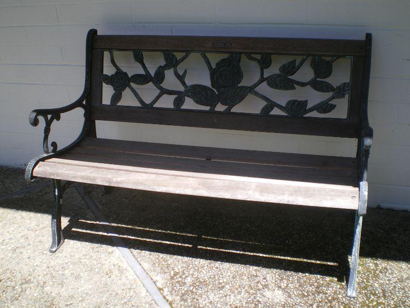 Berkeley Forge Outdoor Bench | EstateSales.org