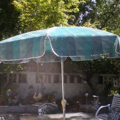 Glass Top Patio Table with 4 Chairs & Umbrella