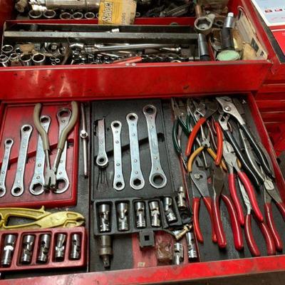 Snap-On roller W/ Snap-On tools