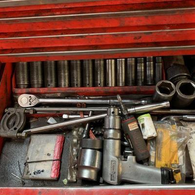 Snap-On roller W/ Snap-On tools