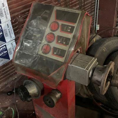 Coats Computer Wheel Balancer 
