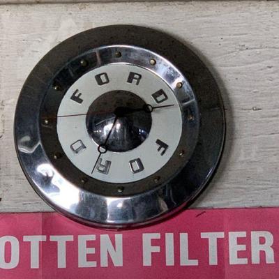 Ford Hubcap clock