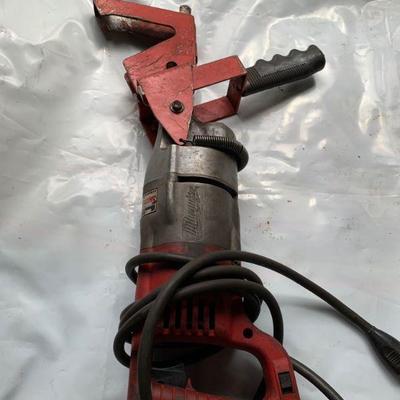 Milwaukee exhaust saw