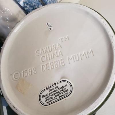 Up Lot 8: Soup Tureen