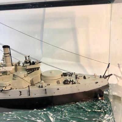 Complete model ship USS Oregon military battleship