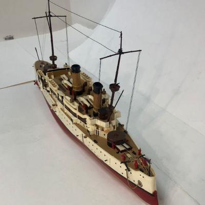 Plastic Ship Model pre-WWII Battleship