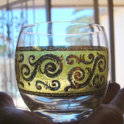 GR 145 - Bowls & Glasses - Avocado Green w/ Gold Relief