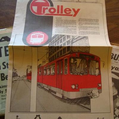 GR 153 - Numerous Vintage Newspapers 
