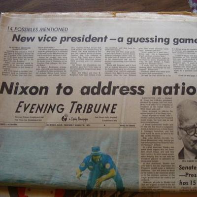 GR 153 - Numerous Vintage Newspapers 