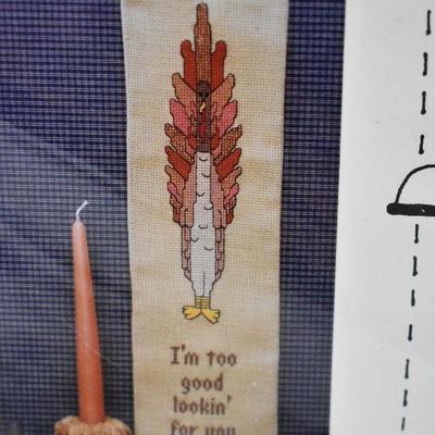 Under the Rainbow "A Good Lookin' Turkey" Cross Stitch Kit, Chart & Fabric - New