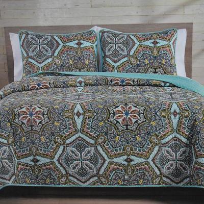 VCNY Multi-Color Yara 3 Pc Pinsonic Bedding Quilt Set, Shams, $30 Retail - New