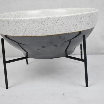 Better Homes & Gardens 10" Lantana Bowl with Stand in White/Pewter - New