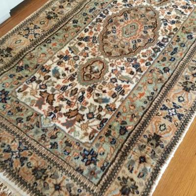 100% Wool Pile Oriental Rug Runner 82" x 28" Hand Woven in India
