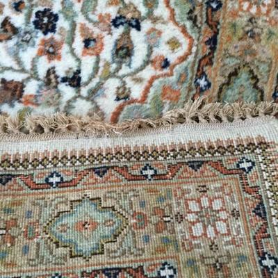 Oriental Rug 3' x 5'