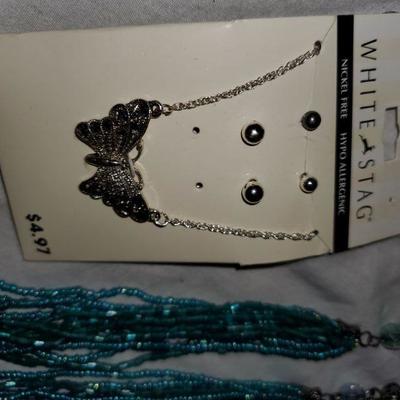 Necklace Lot