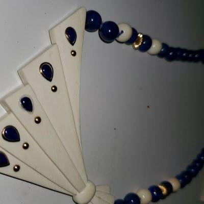 14 K Blue Lapis Necklace 