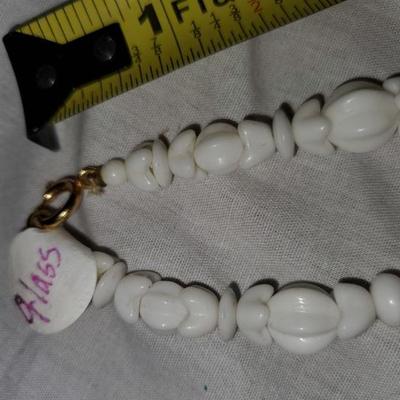 Glass Necklace 